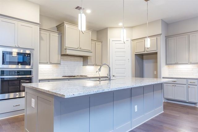 4415 Windy Oaks Drive, Fulshear, TX 77494