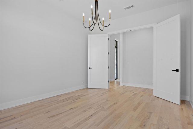 333 Spicewood Trails DR, Spicewood, TX 78669