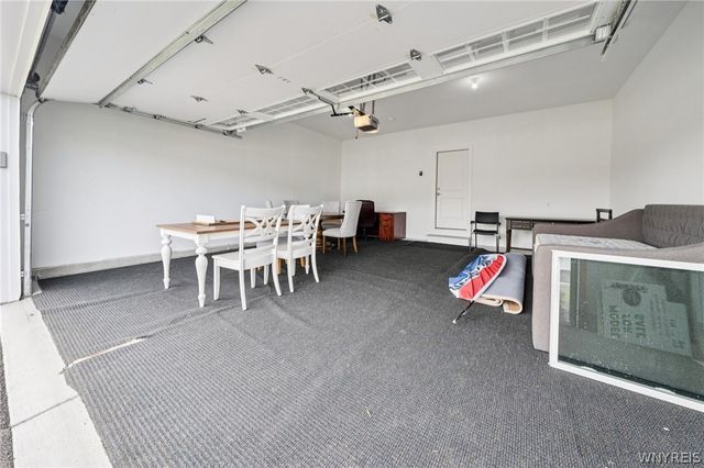 6385 Boston State Road 45, Hamburg, NY 14075