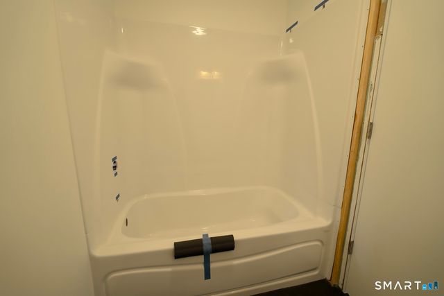 15R Clark Road, Durham, CT 06422