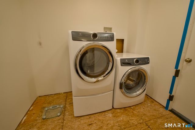 15R Clark Road, Durham, CT 06422