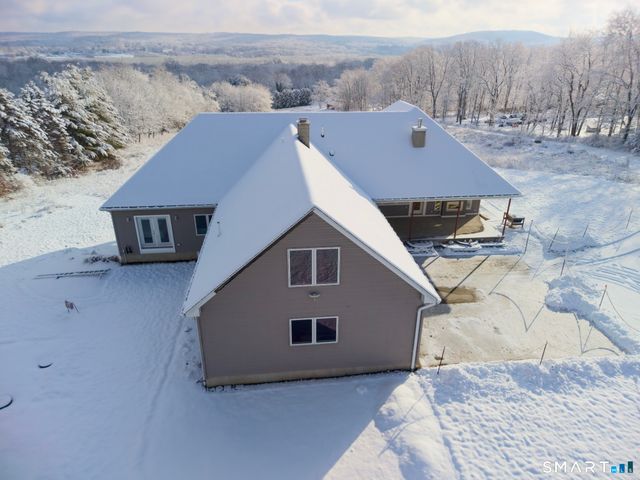 15R Clark Road, Durham, CT 06422