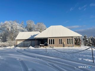 15R Clark Road, Durham, CT 06422