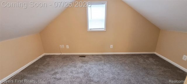 7052 Meadow Avenue, Warren, MI 48091