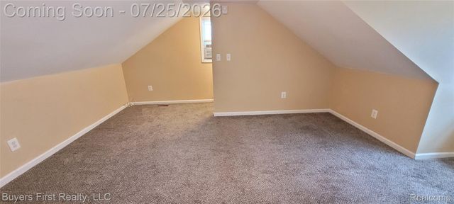 7052 Meadow Avenue, Warren, MI 48091