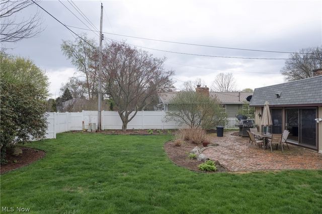 215 Grayling Drive, Fairlawn, OH 44333