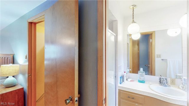 215 Grayling Drive, Fairlawn, OH 44333