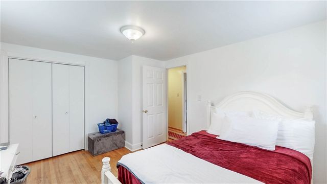 215 Grayling Drive, Fairlawn, OH 44333