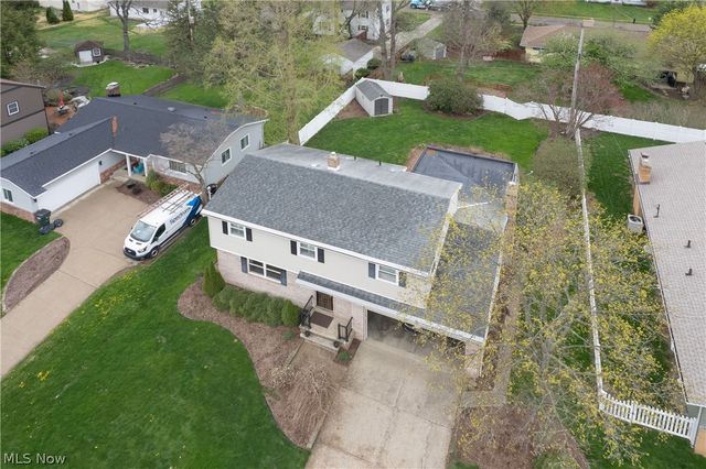 215 Grayling Drive, Fairlawn, OH 44333