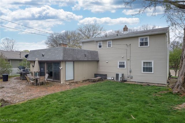 215 Grayling Drive, Fairlawn, OH 44333