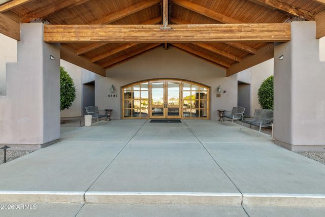 4202 E BROADWAY Road 80, Mesa, AZ 85206