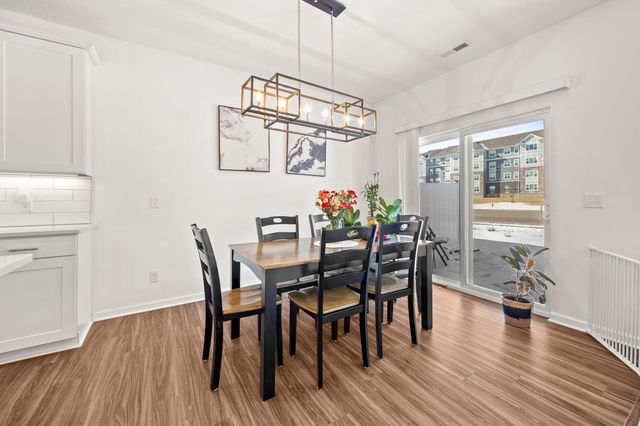 7167 Walnut Grove Way N, Maple Grove, MN 55311