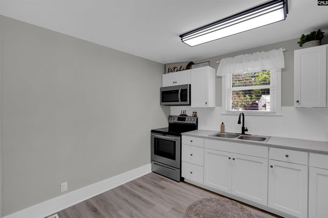 500 White Avenue, West Columbia, SC 29169