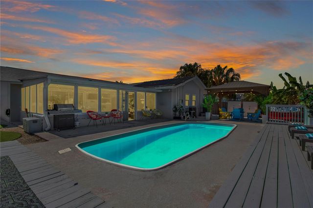 5730 IMPERIAL KEY, Tampa, FL 33615