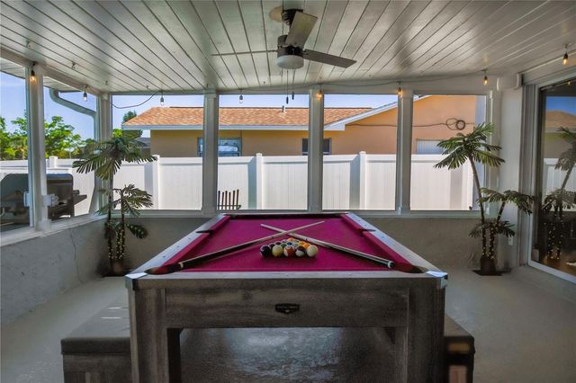 5730 IMPERIAL KEY, Tampa, FL 33615