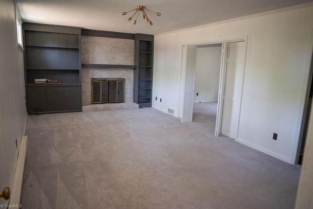 3108 Covewood Street, High Point, NC 27265