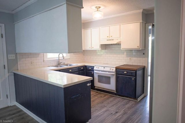 3108 Covewood Street, High Point, NC 27265