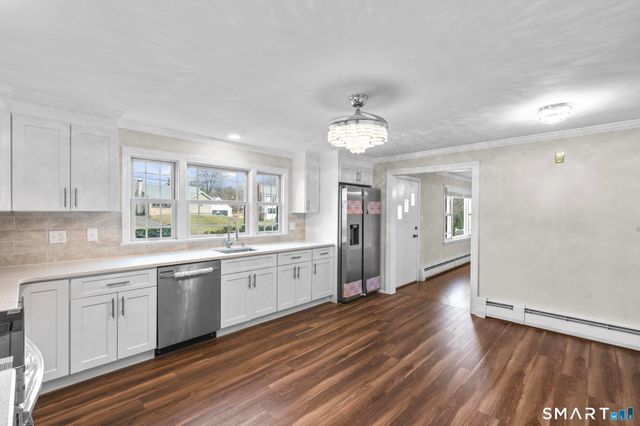 325 Barbour Road, New Britain, CT 06053