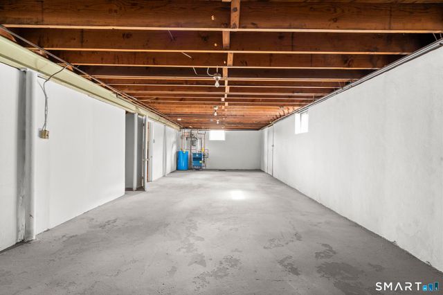 325 Barbour Road, New Britain, CT 06053