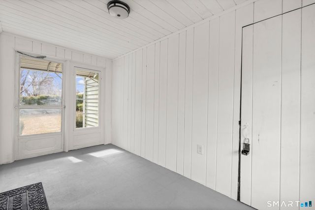 325 Barbour Road, New Britain, CT 06053