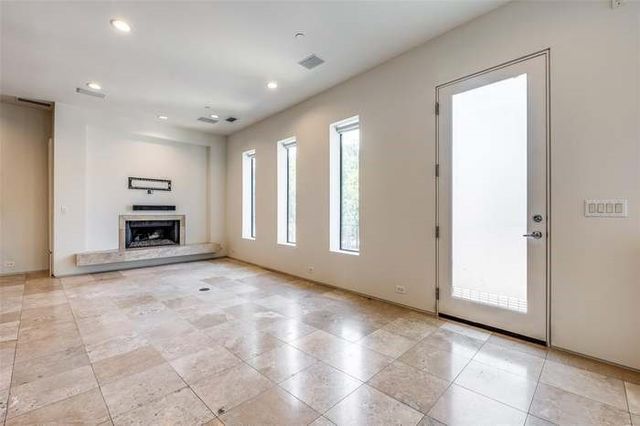 4302 Deere Street A, Dallas, TX 75204