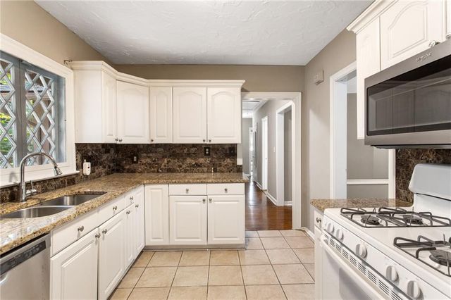 851 Cardova Drive NE, Atlanta, GA 30324