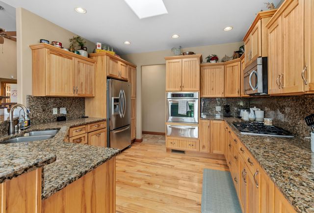 91 S 600 W, Hebron, IN 46341