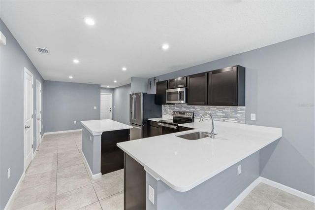 11385 SPECTACLED DRIVE, New Port Richey, FL 34654