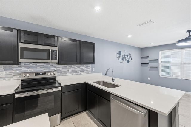 11385 SPECTACLED DRIVE, New Port Richey, FL 34654