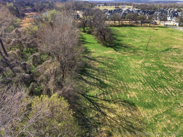 3210 E 101st Street, Tulsa, OK 74137