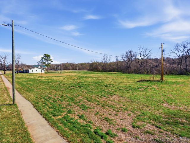 3210 E 101st Street, Tulsa, OK 74137