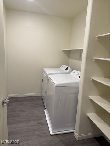 10419 Luna Mezzo Street, Las Vegas, NV 89141