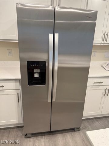 10419 Luna Mezzo Street, Las Vegas, NV 89141