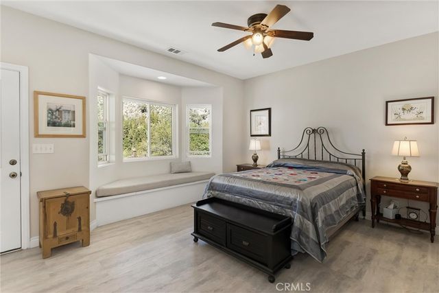 38736 Oak Glen Road, Oak Glen, CA 92399