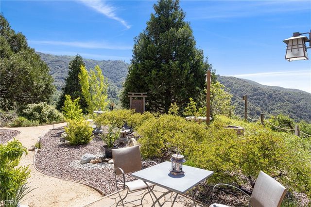 38736 Oak Glen Road, Oak Glen, CA 92399