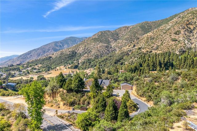 38736 Oak Glen Road, Oak Glen, CA 92399