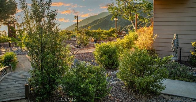 38736 Oak Glen Road, Oak Glen, CA 92399