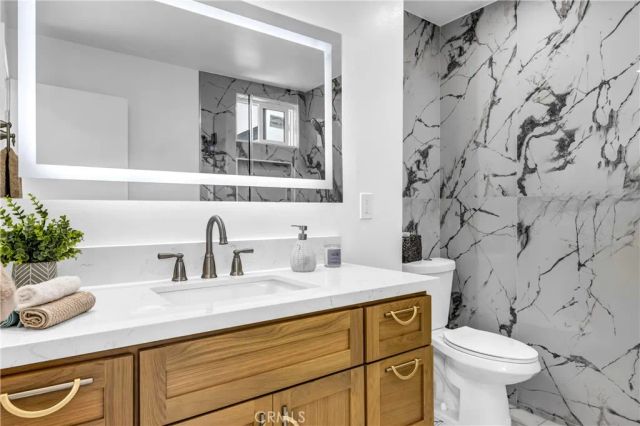 11610 Gonsalves, Cerritos, CA 90703