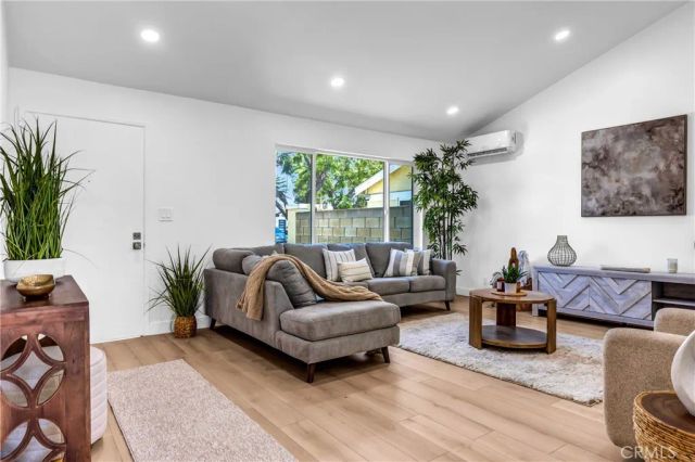 11610 Gonsalves, Cerritos, CA 90703