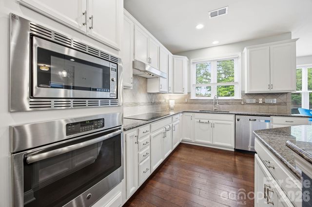 7223 Old Valley Way, Harrisburg, NC 28075