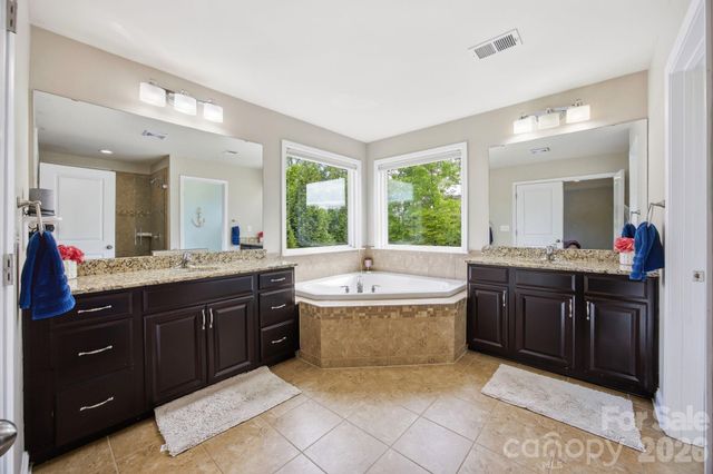 7223 Old Valley Way, Harrisburg, NC 28075