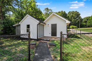 607 Truman Street, Eden, NC 27288