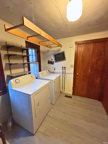 107 E 4th Street, Otterbein, IN 47970