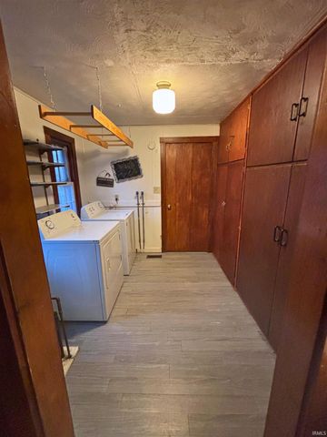 107 E 4th Street, Otterbein, IN 47970