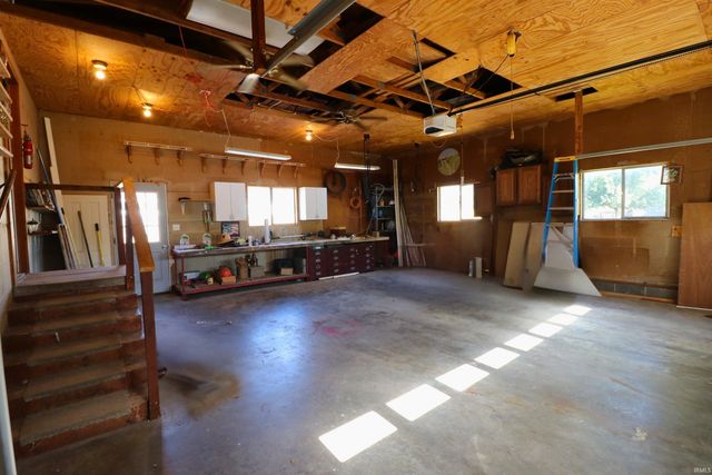 107 E 4th Street, Otterbein, IN 47970