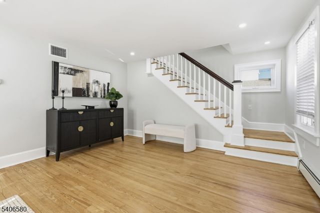 811 Rue Ave, Point Pleasant Boro, NJ 08742