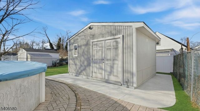 811 Rue Ave, Point Pleasant Boro, NJ 08742