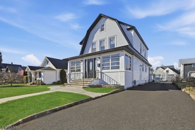 811 Rue Ave, Point Pleasant Boro, NJ 08742