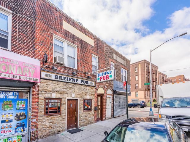 16904 Crocheron Avenue, Flushing, NY 11358