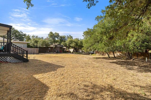 604 Whispering Hollow CIR, Point Venture, TX 78645